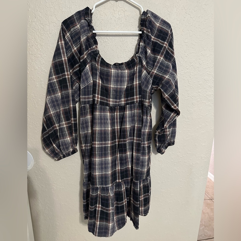 Universal Thread Long Sleeve Plaid Dress